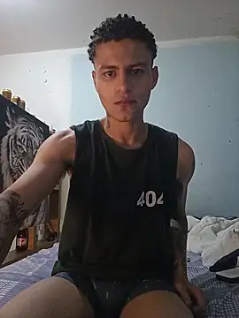 Show modela dany_hardy na web-kameri