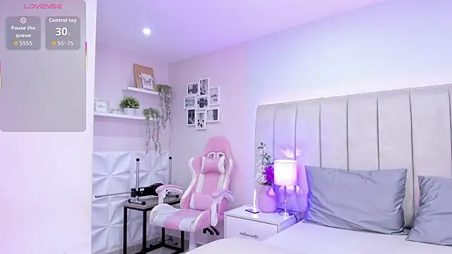 EllaaThorne Live XXX-Chat