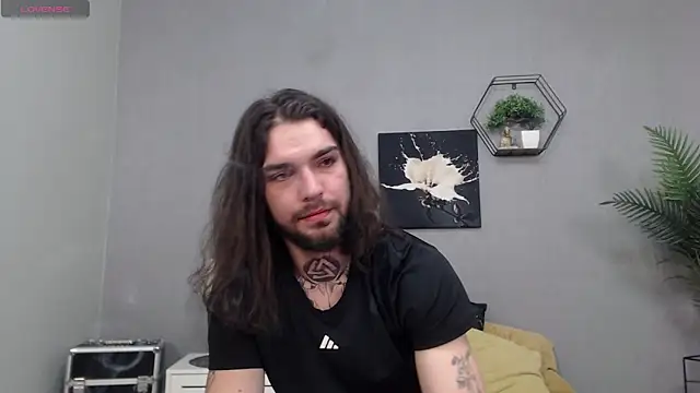 KaneHunter: онлайн-секс-чат