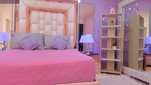 Goldentemptation_ Chat XXX live