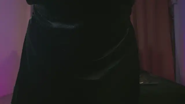 ishtar_bloom live XXX chat