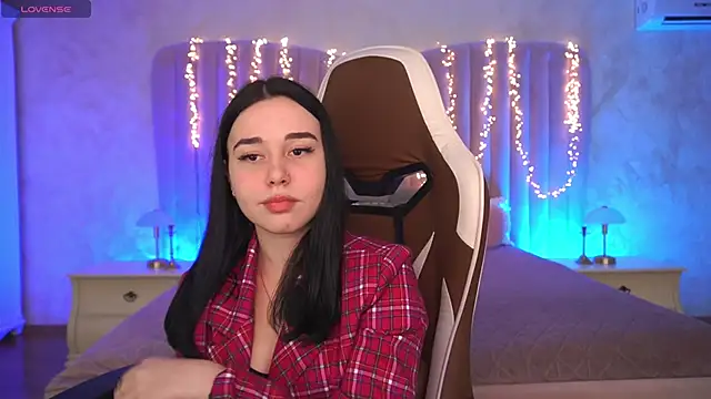 TorrySrar's Live XXX Chat