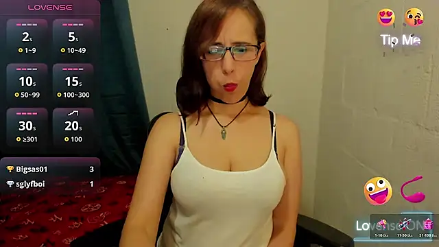 Chat +18 de Emilyjunn ao vivo