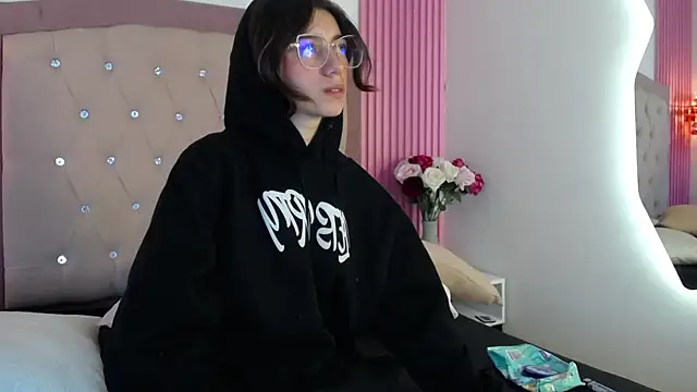 MarinetteLux Live XXX-Chat