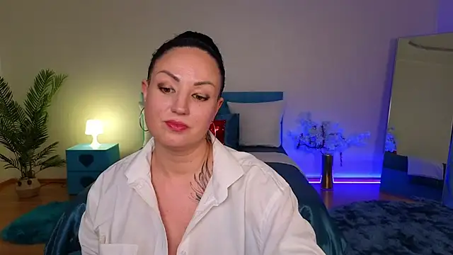 Chat +18 de Mia_Marry ao vivo