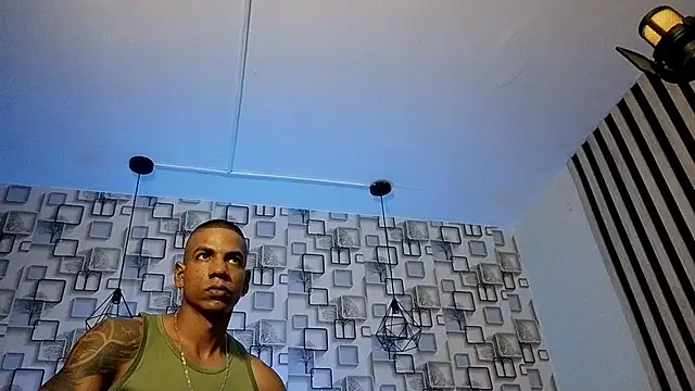 Pokazy przed kamerką – big_dante77