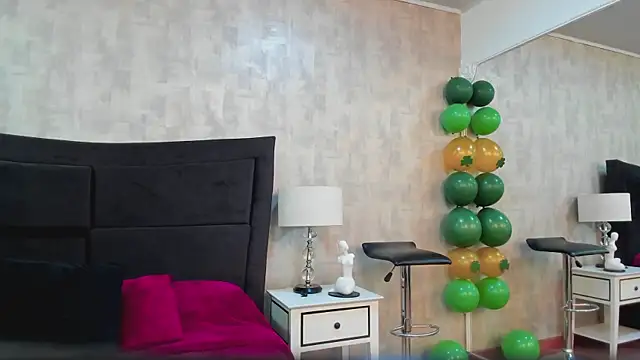 Show webcam de NahomyCarther