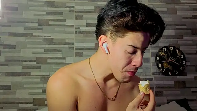 Вебкам-шоу MAX_COOPER1