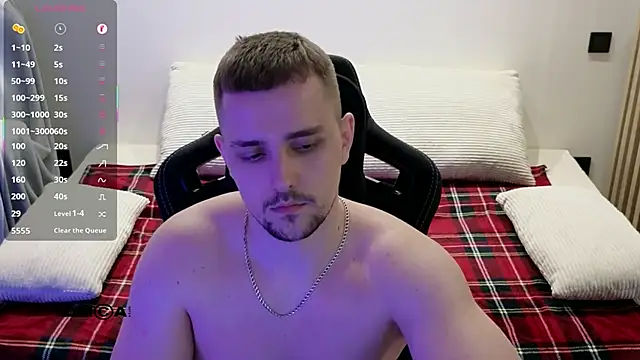 Larstar01 – Live XXX-chat