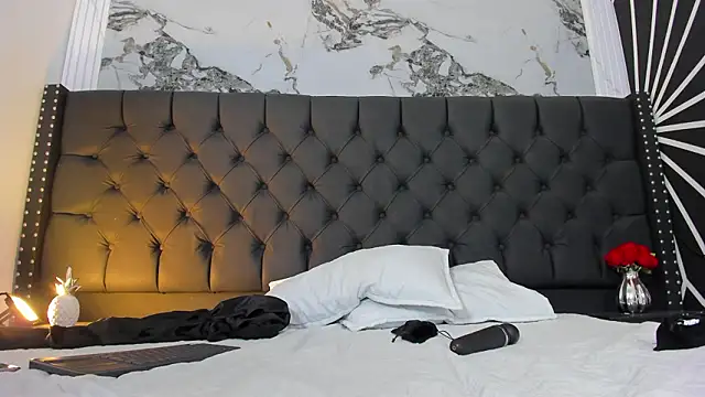 Chat XXX en directo de EthaanCox