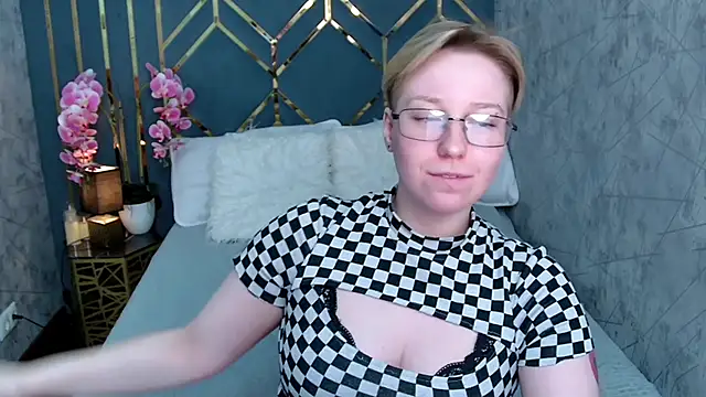 Czat XXX na żywo – AlexandraGreen