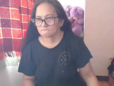 Kinkybela2025's Live XXX Chat