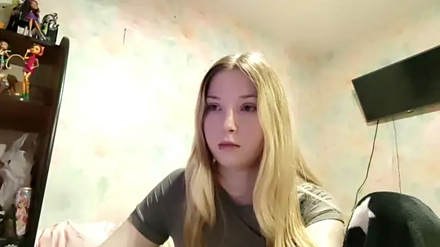 TiaBIanksのライブXXXチャット