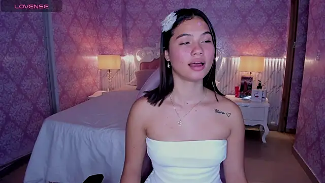 دردشة babysophie18_ الجنسية المباشرة