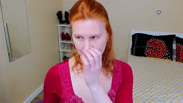 دردشة FoxySophia الجنسية المباشرة