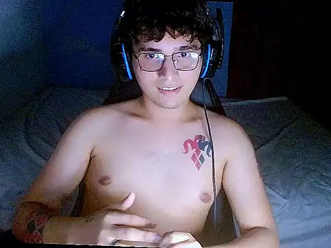 suggarboy69n Live XXX chat