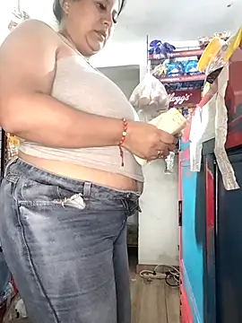 SexyandnaughtyLatinos' Live XXX Chat