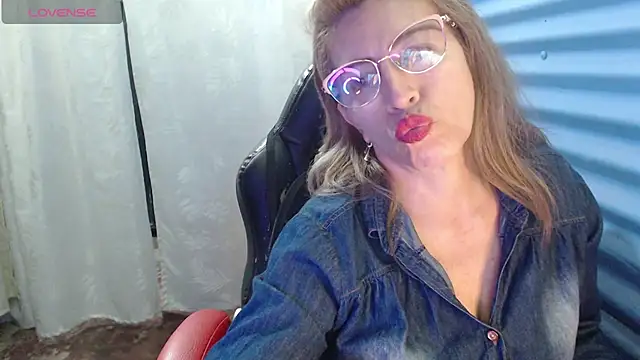 دردشة Chayla_Ruiz الجنسية المباشرة