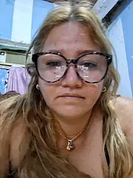 Živý XXX chat Carlotaazul