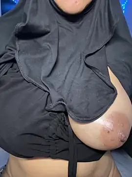 عرض كام Jameela