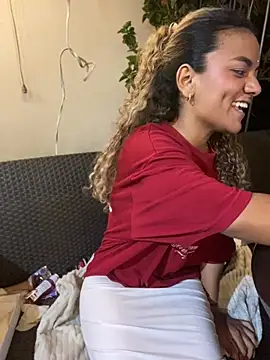 AngelPinkk_ Chat XXX in diretta