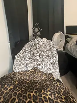 Exotic_Queen_'s Webcam Show