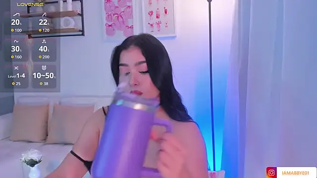 Czat XXX na żywo – Abbye_blue01