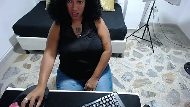 Czat XXX na żywo – michel_rous_