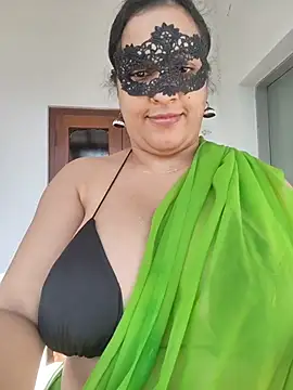 Ruvi_Queen Webcam Show