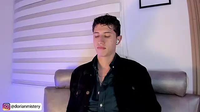 XXX chat uživo modela Dorianmistery2322_