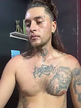 raymon616 live XXX chat