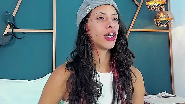 Онлайн чат XXX Lia_Valmont