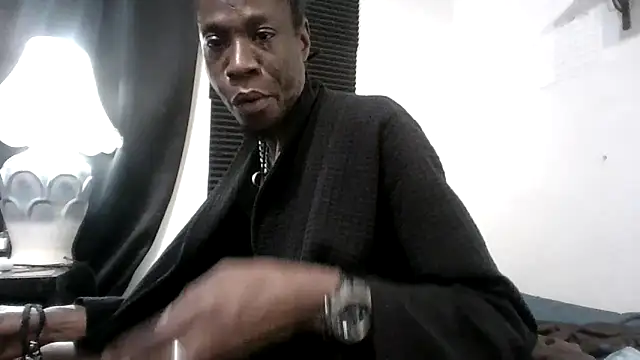 AcademicHuman67 Show in webcam