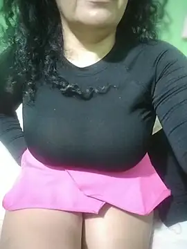 Amarantha25's Live XXX Chat