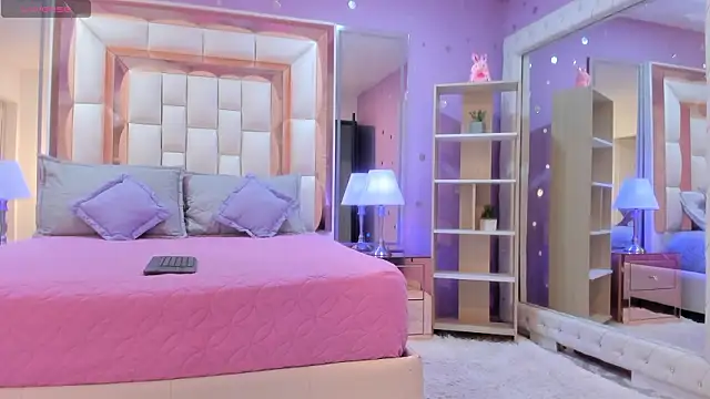 Goldentemptation_ Adlı Modelin Canlı XXX Sohbeti