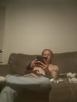 Chat +18 de yourMasterisBored ao vivo