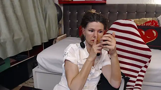 kellyterapy's Live XXX Chat