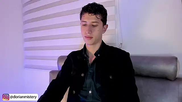 แชท XXX สดของ Dorianmistery2322_