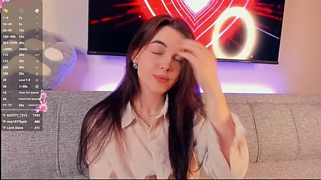 MirnaTelladoのライブXXXチャット