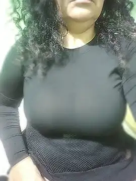 Онлайн чат XXX Amarantha25