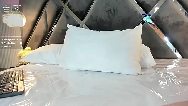 Ivonne_Millerr Chat XXX in diretta