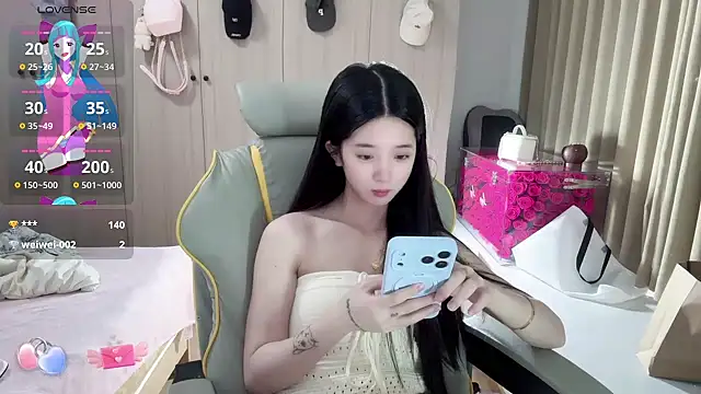 OiOi-666 Live XXX-Chat