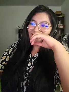 Sakura_0505 লাইভ XXX চ্যাট