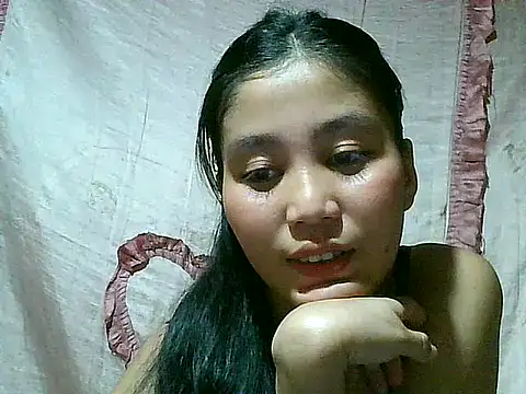 SexyAsianPussy4u's Webcam Show