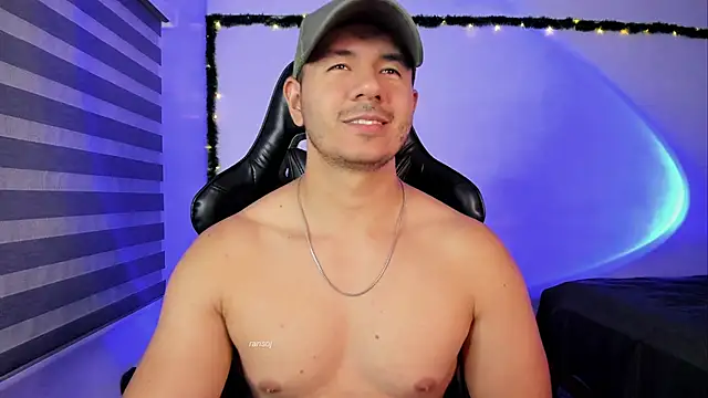 ransoj's Live XXX Chat