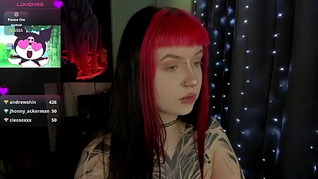 Živý XXX chat t0riayun0