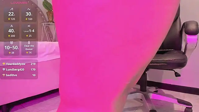 Chat +18 de Miia_Thompsonn ao vivo