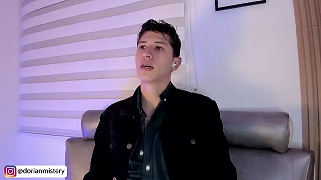 Dorianmistery2322_'s Live XXX Chat