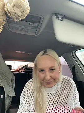 แชท XXX สดของ MerlinDave