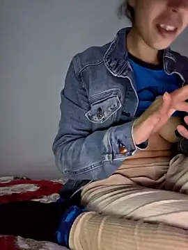 altinya Chat XXX in diretta